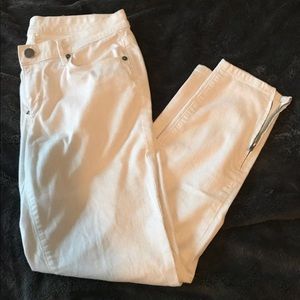 Crop pinstriped pants